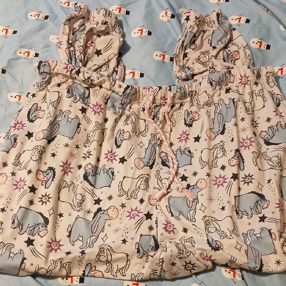 Disney Other - Disney Eeyore Pajama bottoms woman's 2X